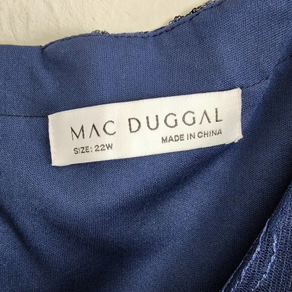 NEW Mac Duggal Navy Embellished Illusion Long Sleeve V-Neck A-Line Mesh Gown - Picture 6 of 14